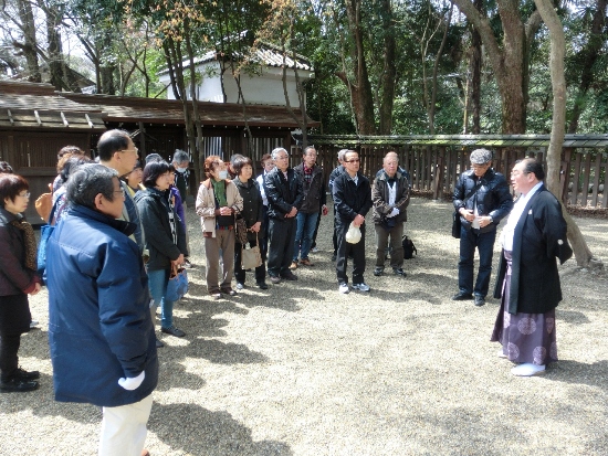 1905-12.4.2梨木神社　宮司さんのお話.jpg